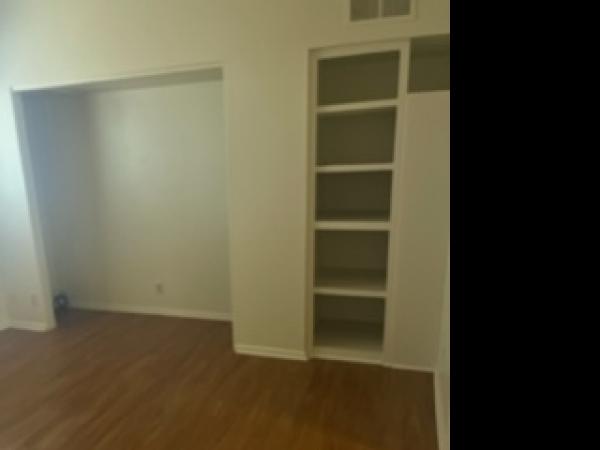 1975 Unknown Manufactured Home
