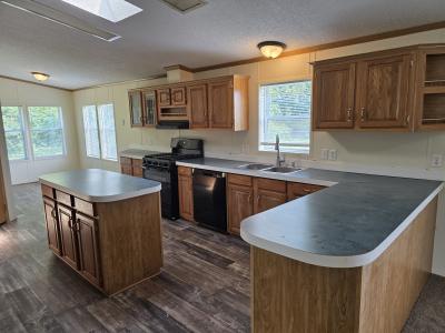 Photo 3 of 9 of home located at 6432 Laramie Dr Romulus, MI 48174