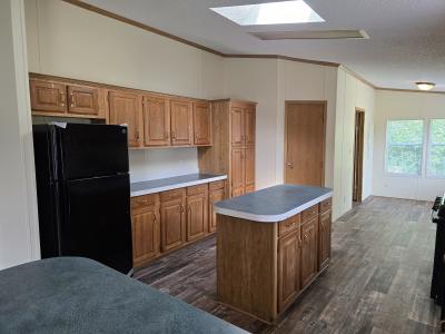 Photo 4 of 9 of home located at 6432 Laramie Dr Romulus, MI 48174