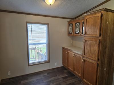 Photo 4 of 8 of home located at 7001 Abilene Dr Romulus, MI 48174