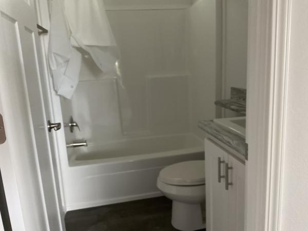 2025 Skyline LE4894 Mobile Home