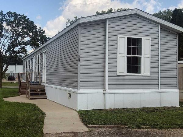 2021  Mobile Home For Sale
