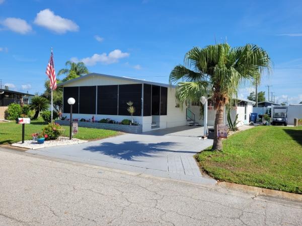 1983  Mobile Home For Sale