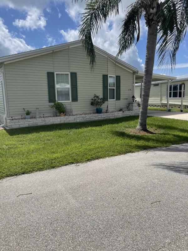 2007  Mobile Home For Sale