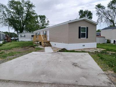 Mobile Home at 101 Park Estate Ave. Pontiac, IL 61764