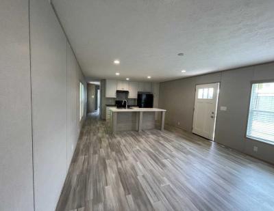 Mobile Home at 4711 Walnut Rd Buckeye Lake, OH 43008