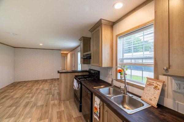 2024 Fleetwood Economy  Manufactured Home