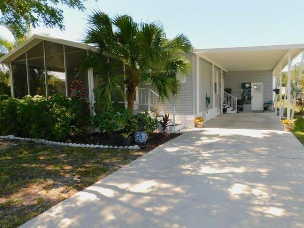 Photo 1 of 2 of home located at 376 Seahorse Terrace Fort Pierce, FL 34982