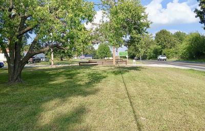 Photo 4 of 8 of home located at 135 Lawrence 1092 Monett, MO 65708
