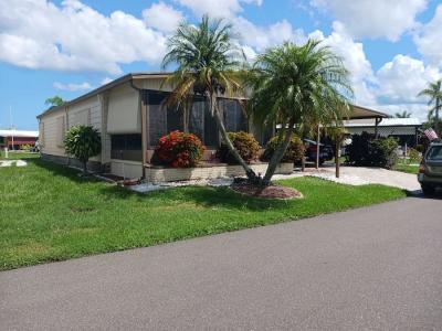 Photo 2 of 49 of home located at 5700 Bayshore Rd. #219 Palmetto, FL 34221