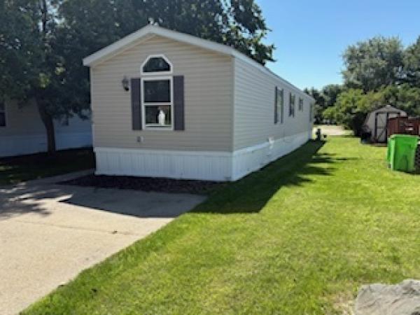 1999  Mobile Home For Sale
