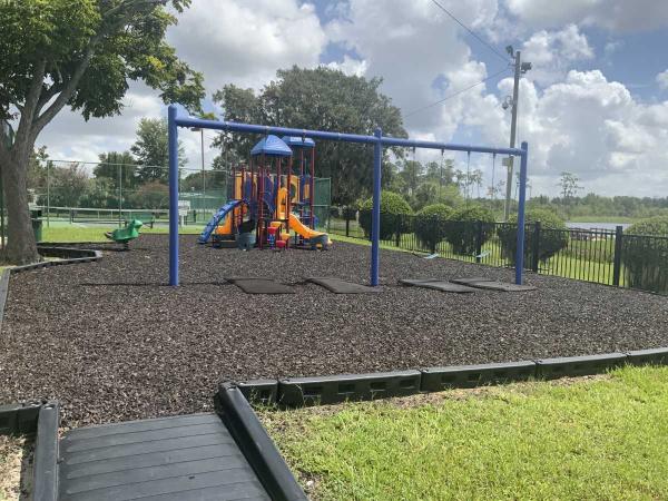 1998 Palm Harbor Harbor Manufactured Home
