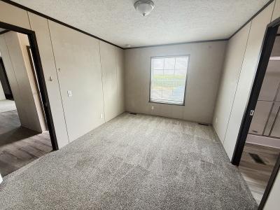 Photo 4 of 8 of home located at 119 Morgan Rd. Gardner, IL 60424