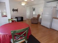 1984 Homette Manufactured Home