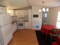 1984 Homette Manufactured Home