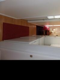 1984 Homette Manufactured Home