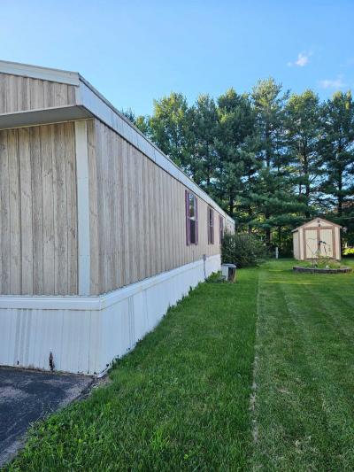 Photo 4 of 18 of home located at 83 Northwood Village New London, WI 54961