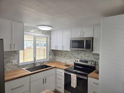 Photo 2 of 48 of home located at 17825 N. 7Th. St #69 Phoenix, AZ 85022