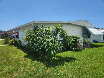 Photo 3 of 18 of home located at 445 Arrowood St West Melbourne, FL 32904
