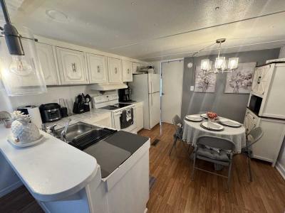 Mobile Home at 11940  Us Hwy 301 N Lot #69 Thonotosassa, FL 33591