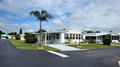 Mobile Home at 12 Navel Circle Winter Haven, FL 33884
