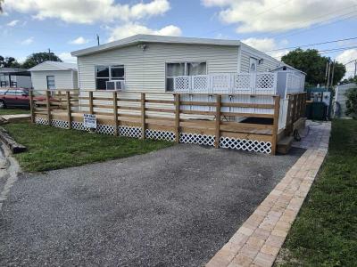 Photo 2 of 8 of home located at 4438 Utica Cir Melbourne, FL 32935