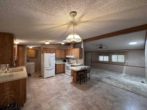 1991 Cavco Manufactured Home