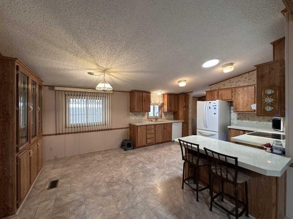 1991 Cavco Manufactured Home