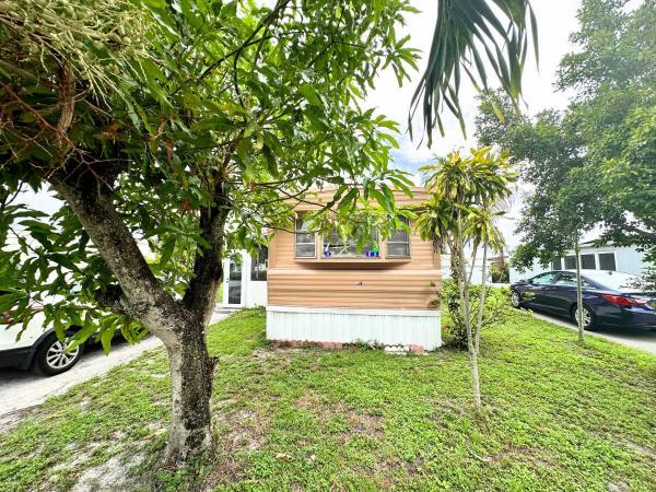 Photo 1 of 2 of home located at 11201 SW 55th St Miramar, FL 33025