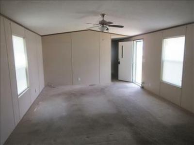 Photo 4 of 11 of home located at 18414 Al Highway 99 Athens, AL 35614