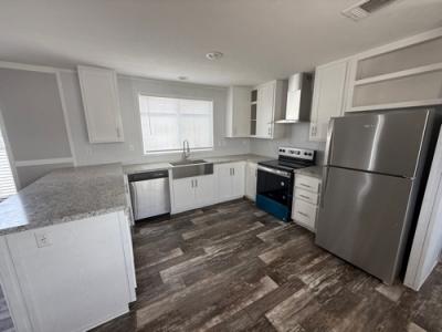 Photo 3 of 17 of home located at 1999 N Ih-35 New Braunfels, TX 78130
