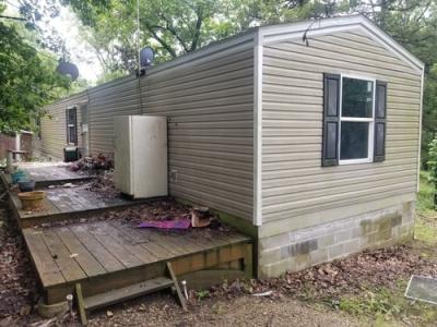 Mobile Home at 110 W Coronado Cv Mound City, KS 66056