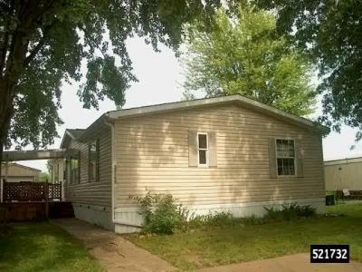 Mobile Home at Carriage Way Of Chesterfield 52140 Quaker Hill Ln Chesterfield, MI 48051