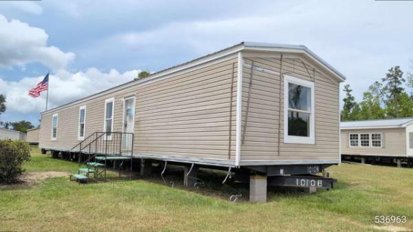 Photo 1 of 1 of home located at Southeastern Home Center Llc 2310 Highway 71 Marianna, FL 32448