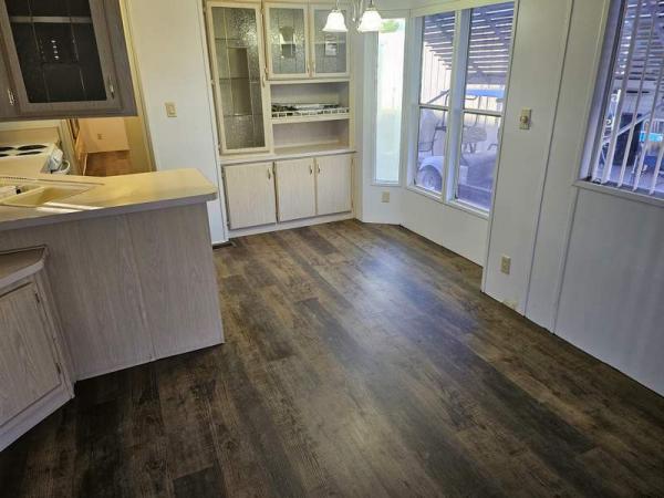 1991 Cavco Manufactured Home