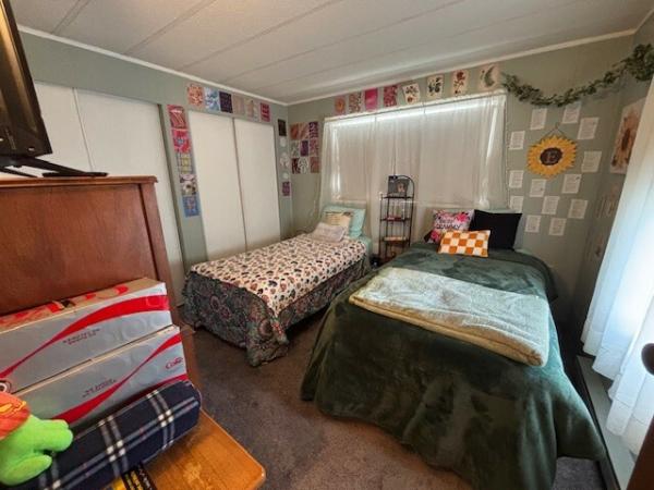 1982 Burlington 66-2-14 Mobile Home