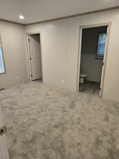 Photo 3 of 5 of home located at 184 Star Circle Vadnais Heights, MN 55127