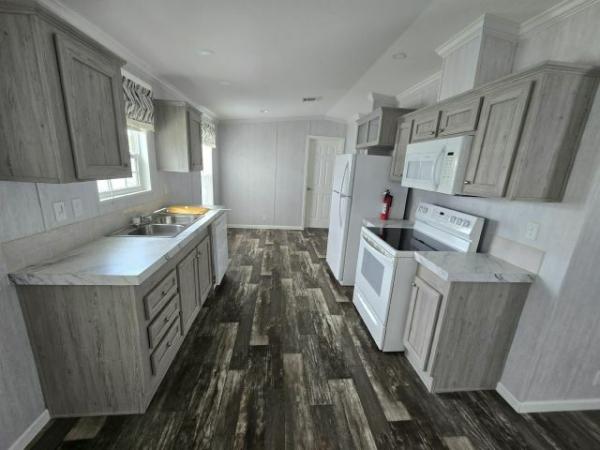 2021 Nobility 48H2H(1)SS Manufactured Home