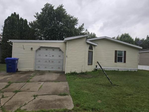 Photo 1 of 2 of home located at 44 West Canyon Drive Hamburg, NY 14075