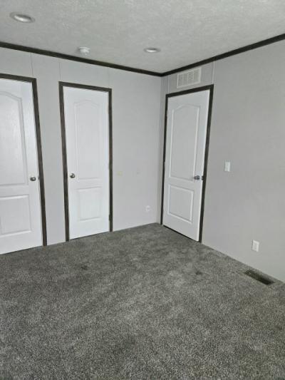 Photo 5 of 5 of home located at 153 Skyline Drive Vadnais Heights, MN 55127