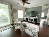 1985 PALM Manufactured Home