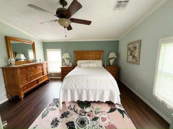 1985 PALM Manufactured Home
