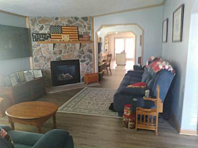 Photo 2 of 16 of home located at 119 Averell Ave Winchester, VA 22603