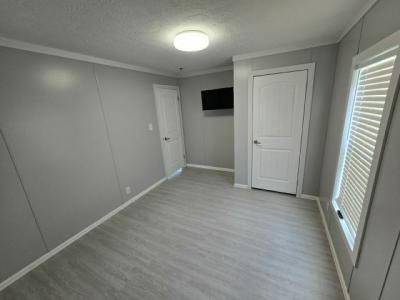 Photo 5 of 17 of home located at 1400 Banana Road, #117 Lakeland, FL 33810