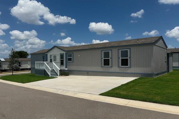 2025 Elliott Mobile Homes Mobile Home For Rent