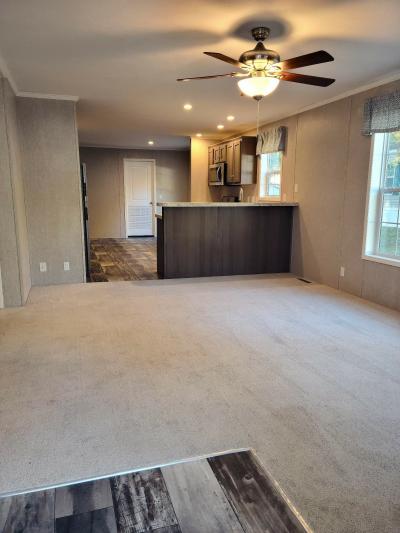 Mobile Home at 506 5th St. Moosic Heights Avoca, PA 18641
