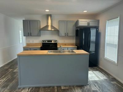 Photo 2 of 12 of home located at 2802 Potts Hollow Rd., #2 Birmingham, AL 35215