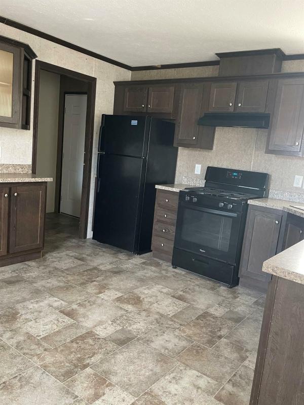 2018 CHAMPION 256 FGS160203R  Home
