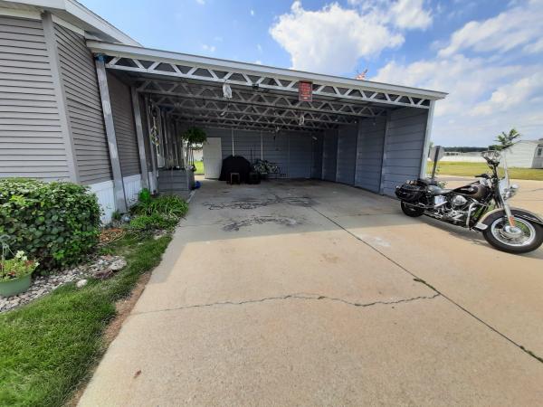 2000 Century 151  Home