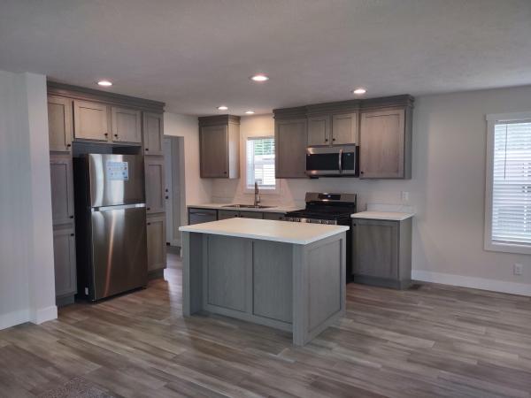 Photo 1 of 2 of home located at 205 E Shoreway Dr Sandusky, OH 44870